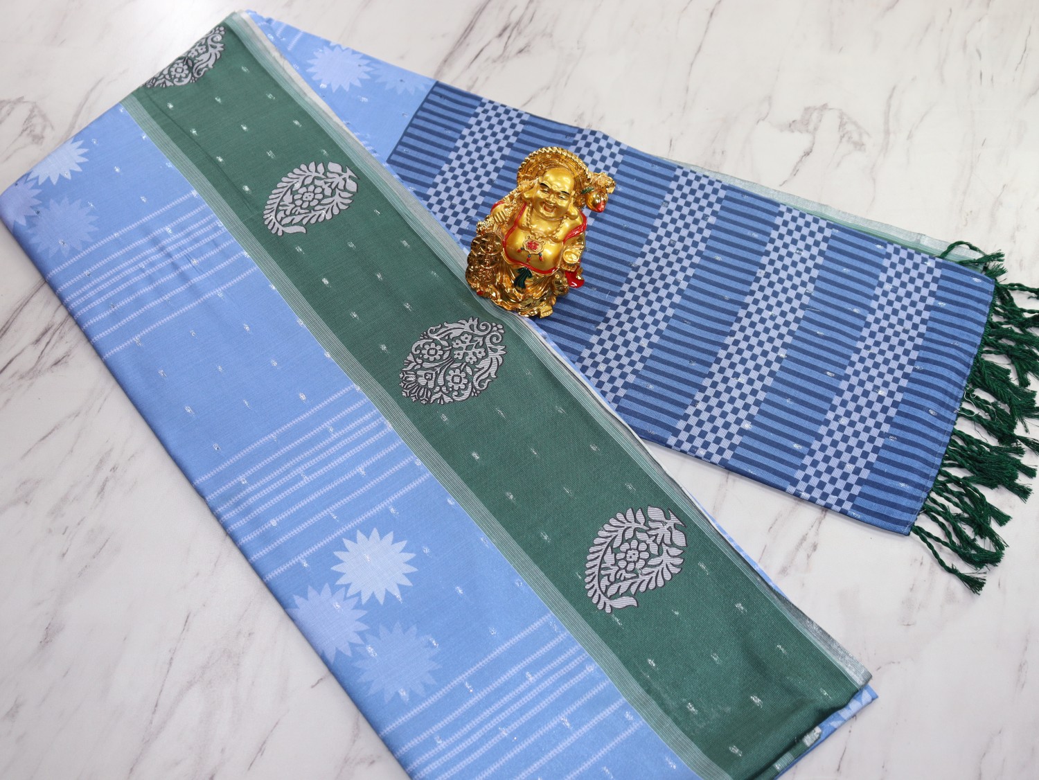 Dual Tone Jacquard Cotton Saree